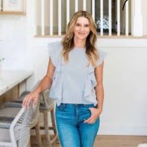 Ann Taylor Ribbed Ruffle Sleeve Top